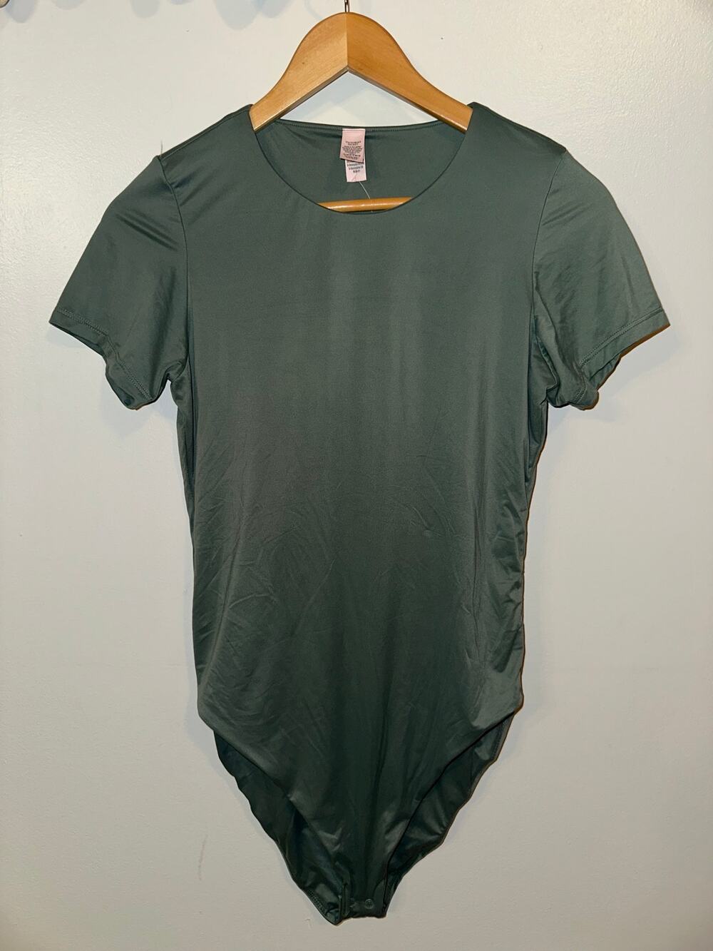 NWT Victoriaโs Secret Bodysuit XL Sage Green Short Sleeve Crew Neck
